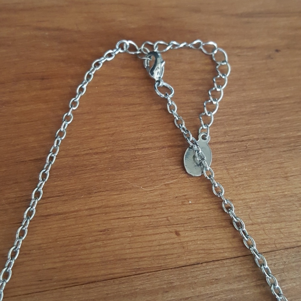 2/$7 Heart necklace - Picture 3 of 3